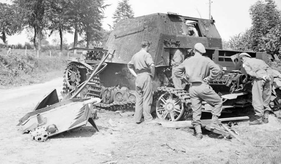 Destroyed Sturmpanzer IV related to Sturmpanzer-Abteilung 217<a href="<a href="https://www.worldwarphotos.info/wp-content/gallery/germany/tanks/brummbar/Ondefontaine_6_August_1944.jpg" rel="nofollow"> Source</a>