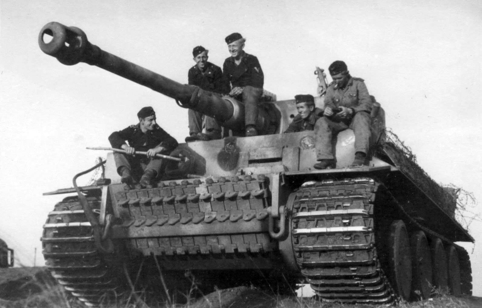 Main tank of Tiger Aces - the Pzkpfw VI Tiger I german tank Source