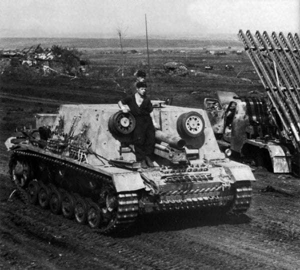 Sturm-Infanteriegeschütz 33B with modifications of attaching a pair of additional road wheels at the front